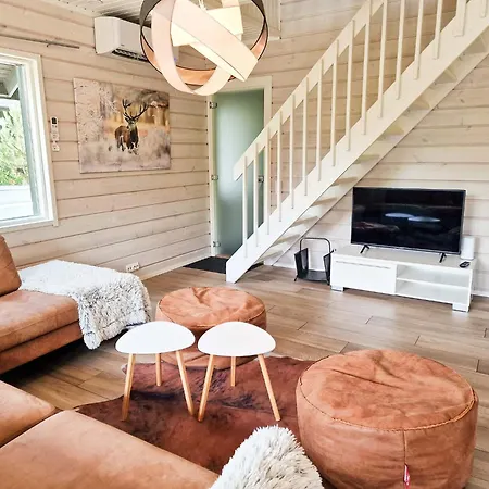 Rantatuuli - 10 Henkiloelle, Himosranta Beach, 113m² Villa