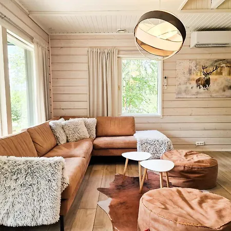 Rantatuuli - 10 Henkiloelle, Himosranta Beach, 113m² Vila